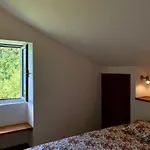 Stone House - Сasa de vacaciones *