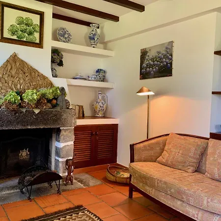 Stone House - 度假居