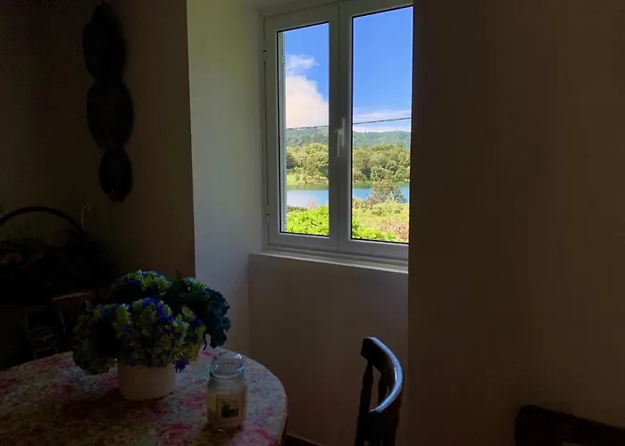 Stone House - 度假居 七城